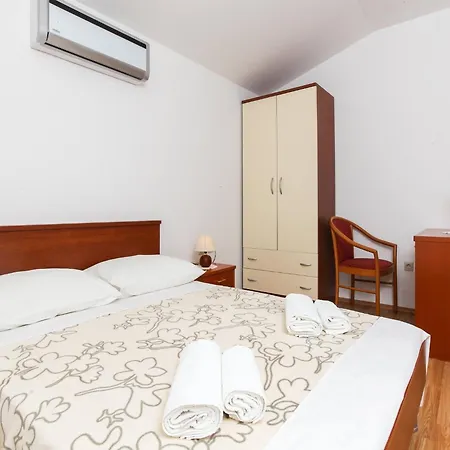 Ana - One-bedroom With Balcony And Sea View - 6 2 Floor Apartment *