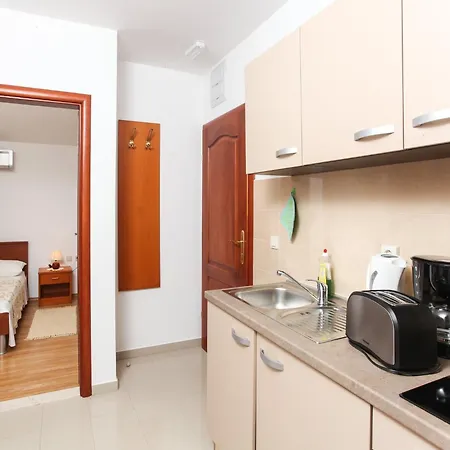 Ana - One-bedroom With Balcony And Sea View - 6 2 Floor *